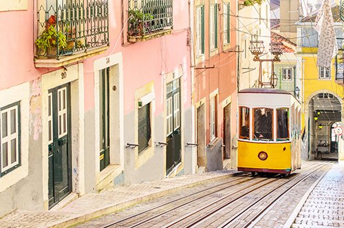 Car Hire in Lisbon - Cheap Rental Deals | easyCar.com